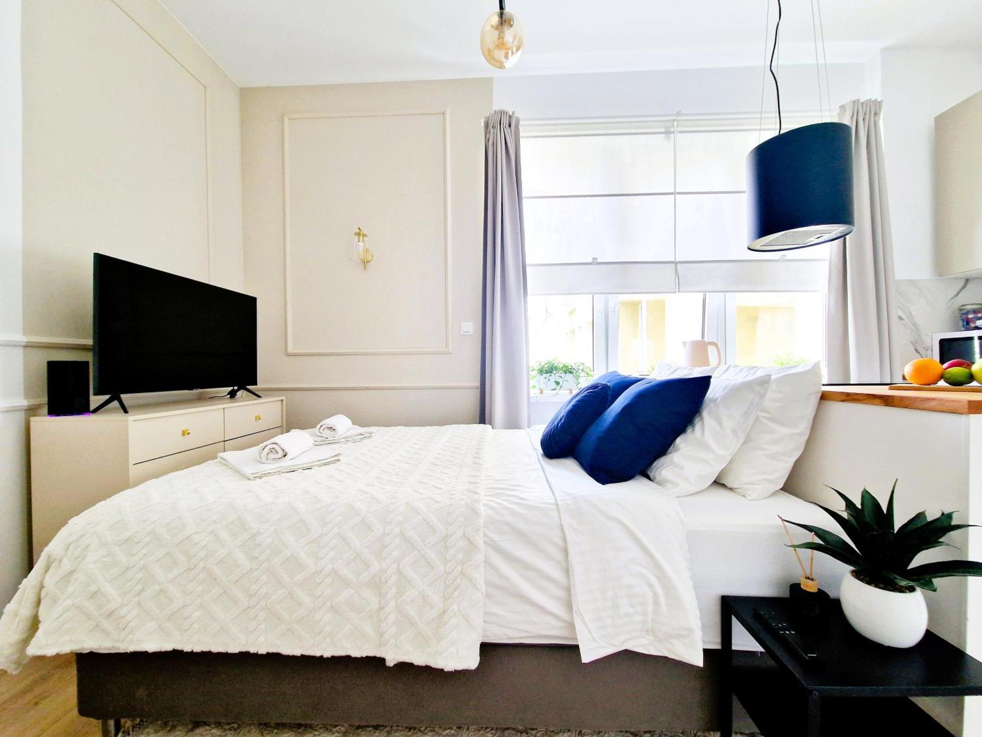 J&W Apartments Grojecka Glam Flat Warszawa Exteriör bild