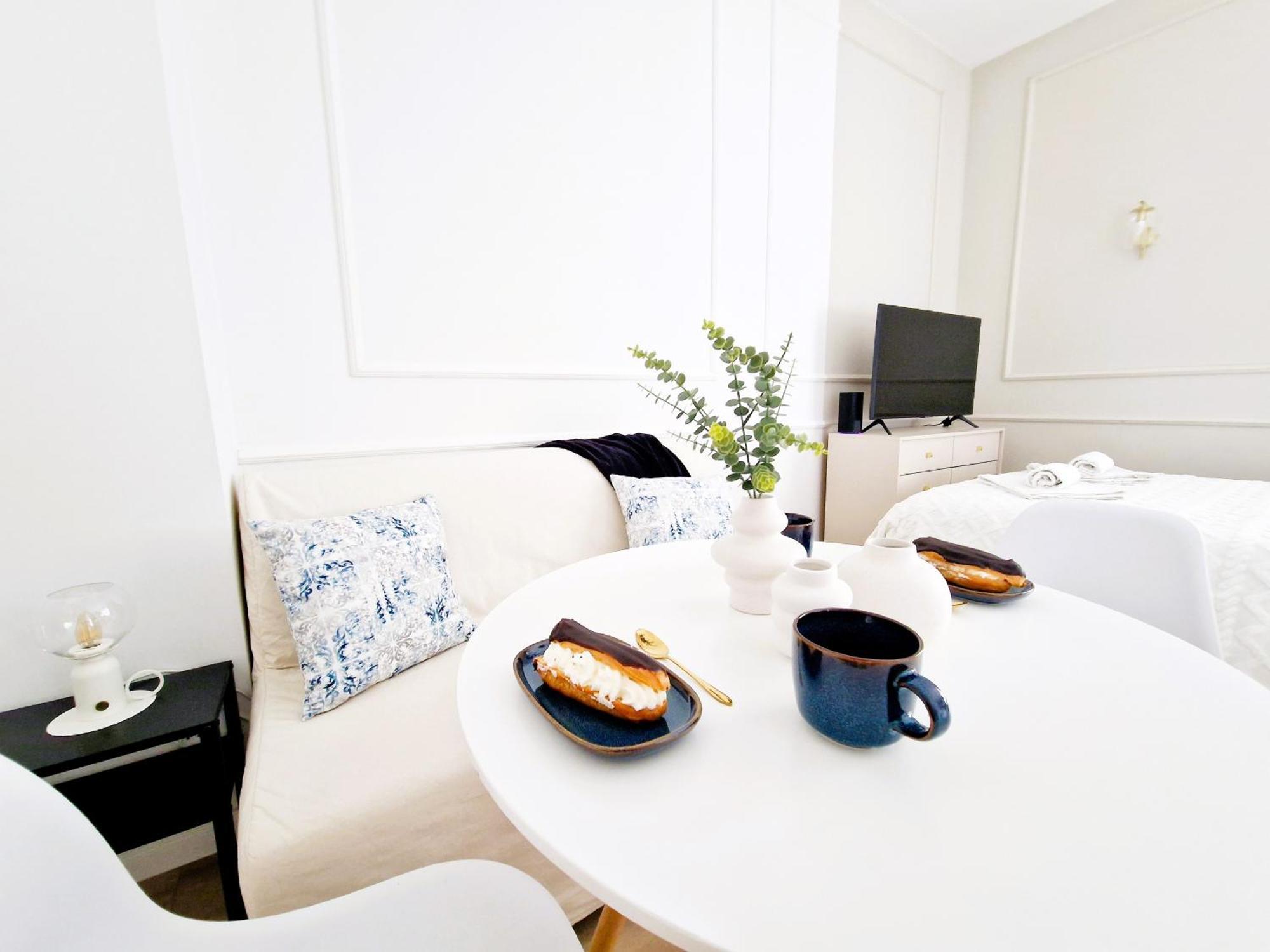 J&W Apartments Grojecka Glam Flat Warszawa Exteriör bild