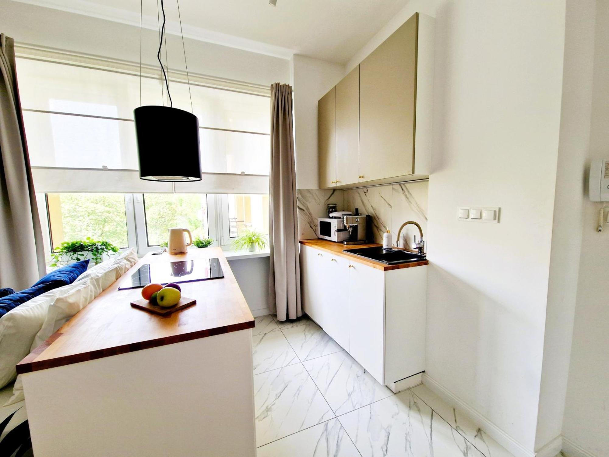 J&W Apartments Grojecka Glam Flat Warszawa Exteriör bild