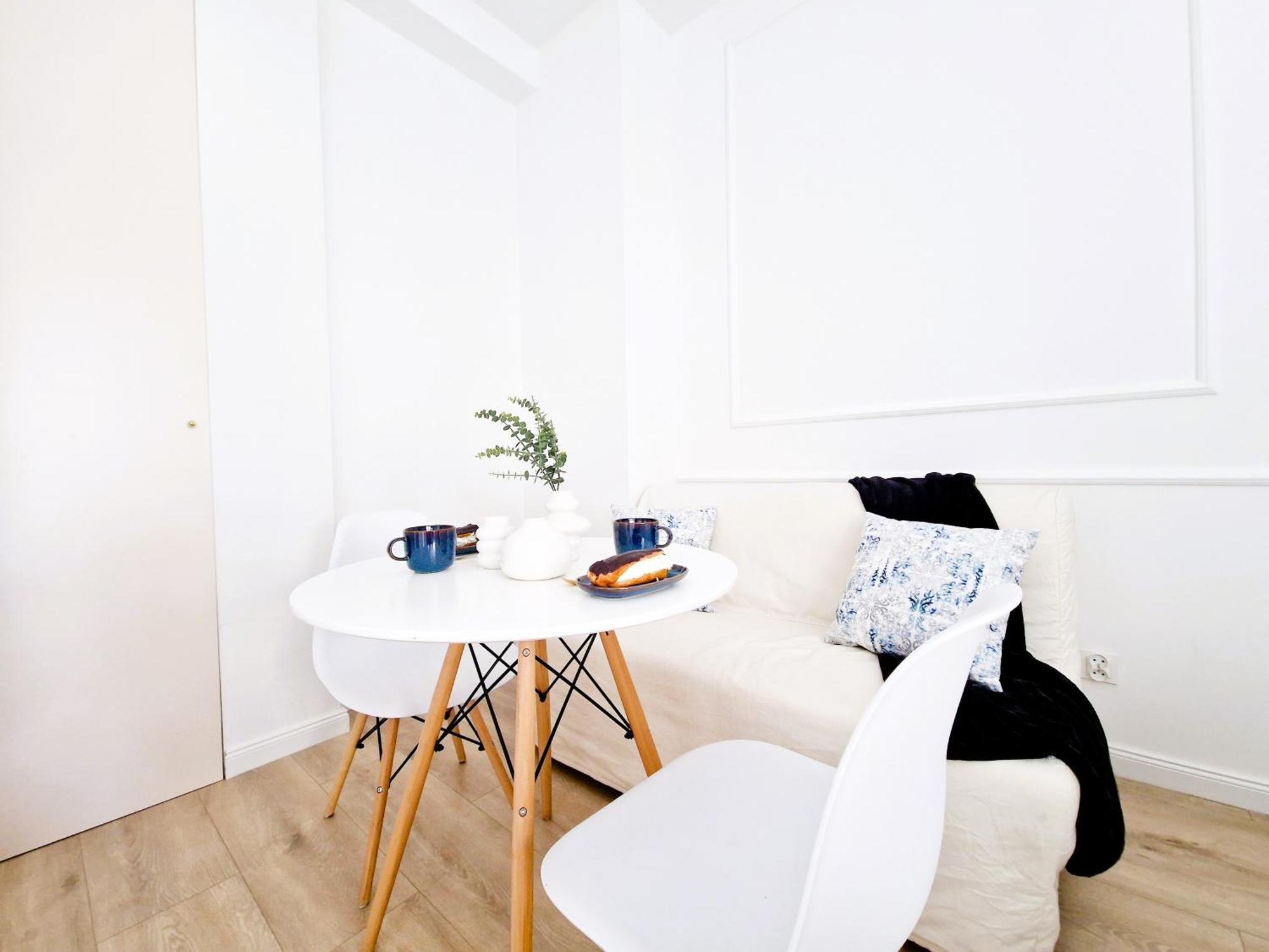 J&W Apartments Grojecka Glam Flat Warszawa Exteriör bild